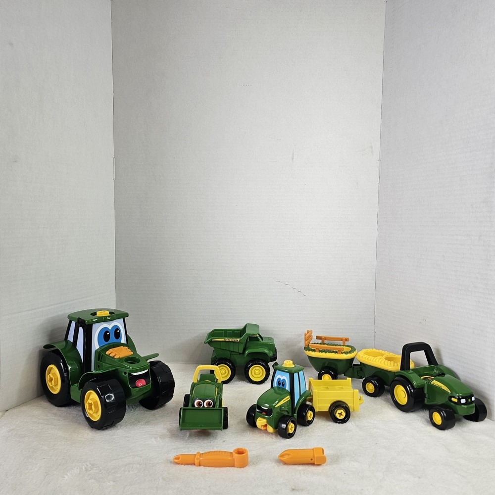 John Deere Lot Of 5
